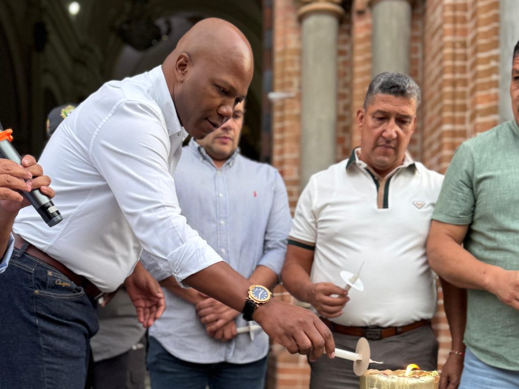 Palmira se unió en un solo corazón para decirle NO a la violencia y SÍ a la vida