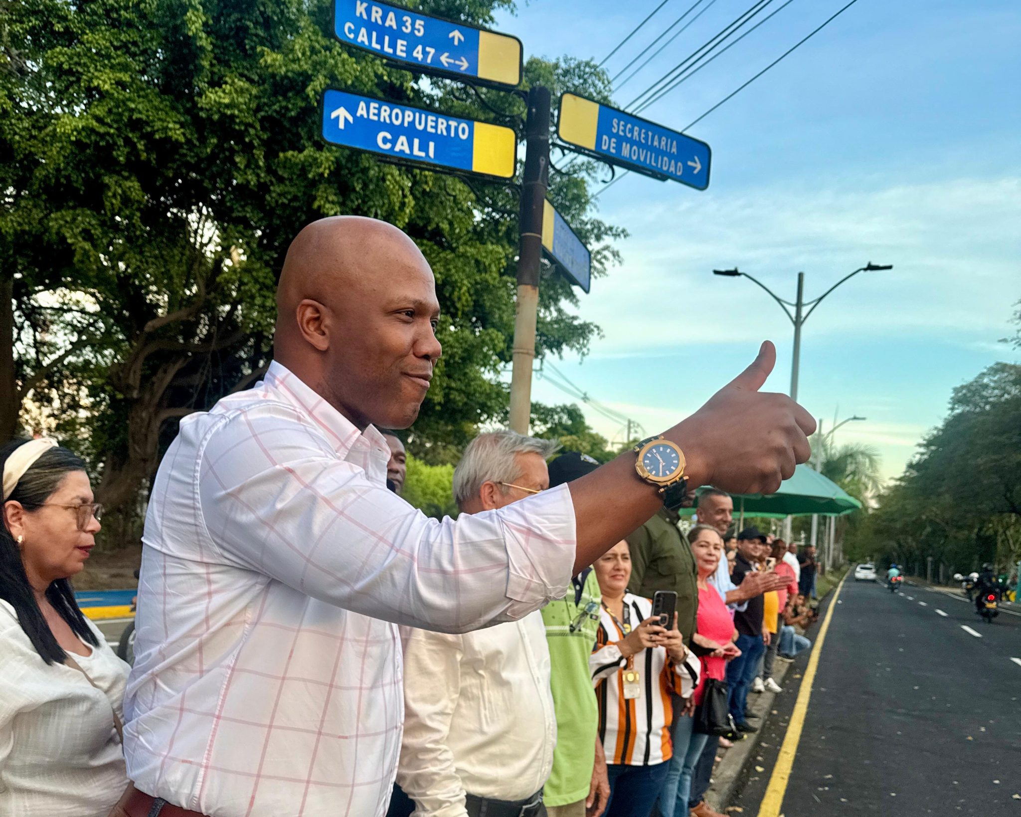 alcalde inaugurando obras alameda cra 35