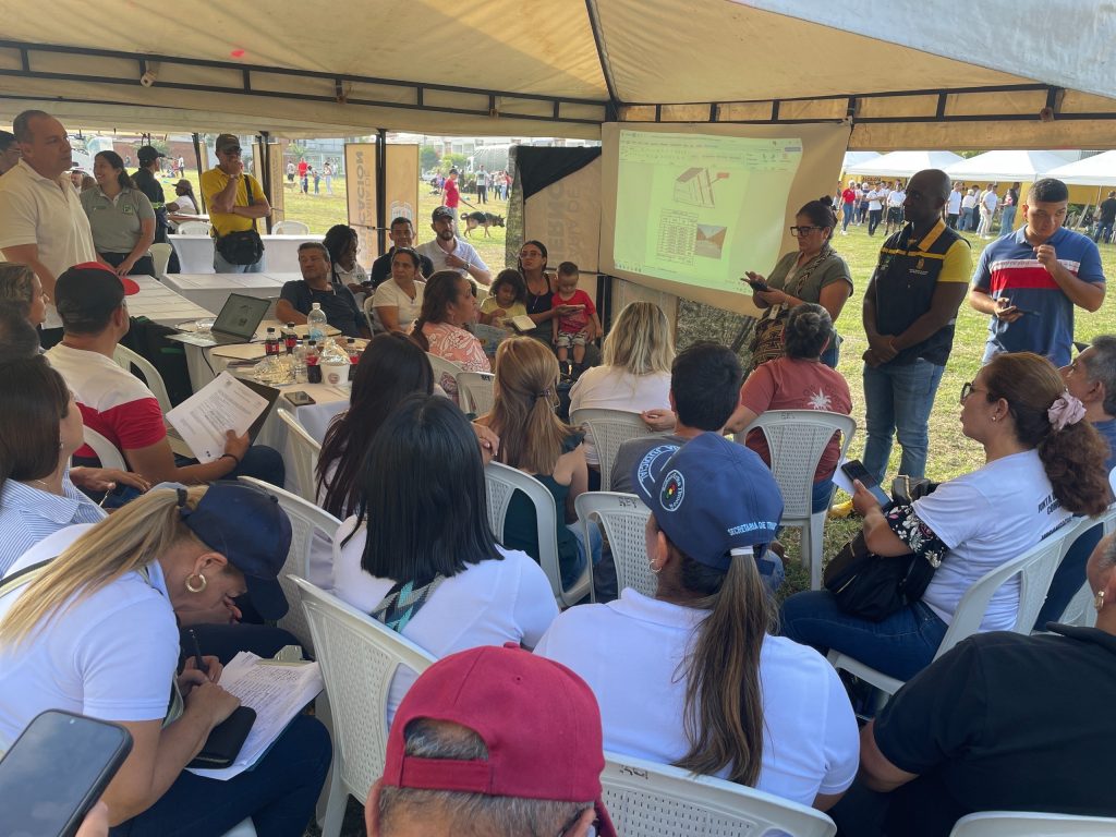 actividad de vuelta al barrio en las Italias