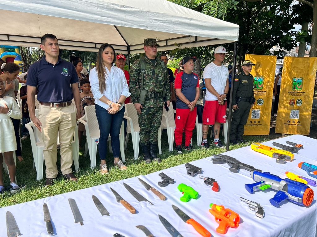 evento de cierre plan desarme en El Sembrador