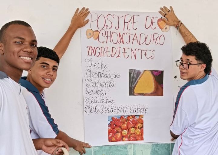 ¡Genial! Estudiantes de Palmira exhiben emprendimientos en Unicentro