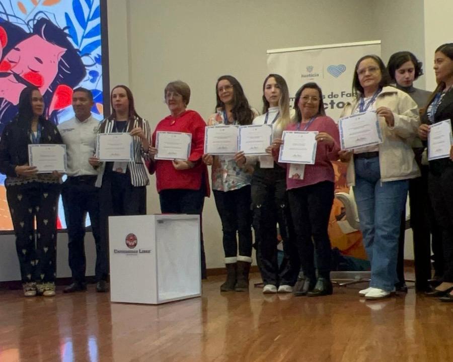 entrega reconocimiento comisarías de familia