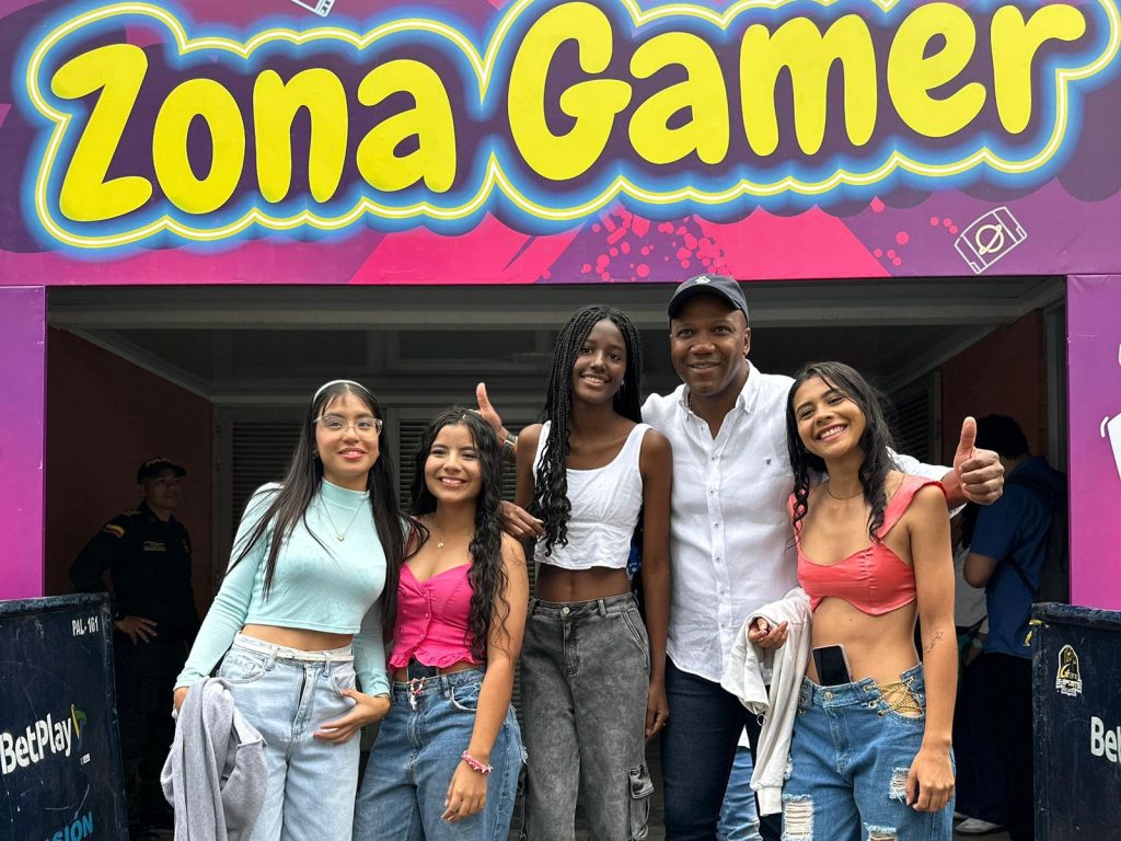 alcalde Víctor Ramos en Panafest 2025