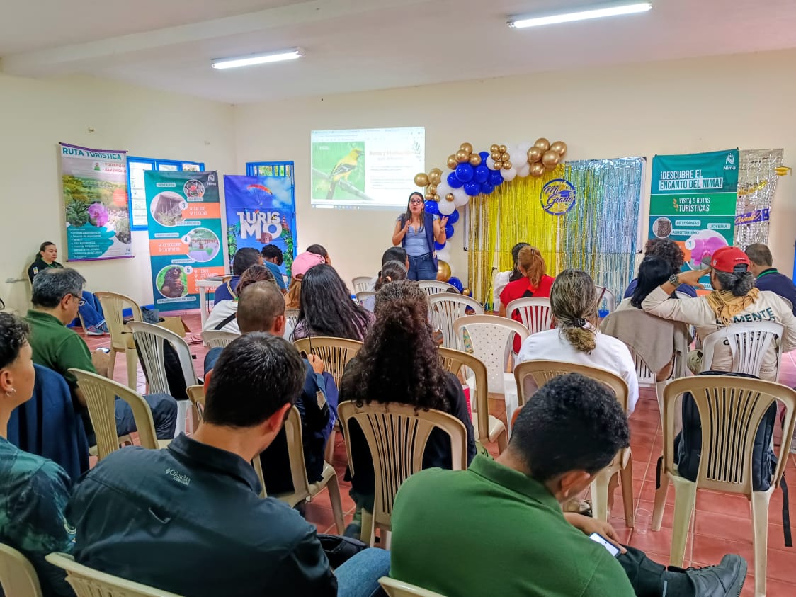 lider de turismo en el corredor del Nima