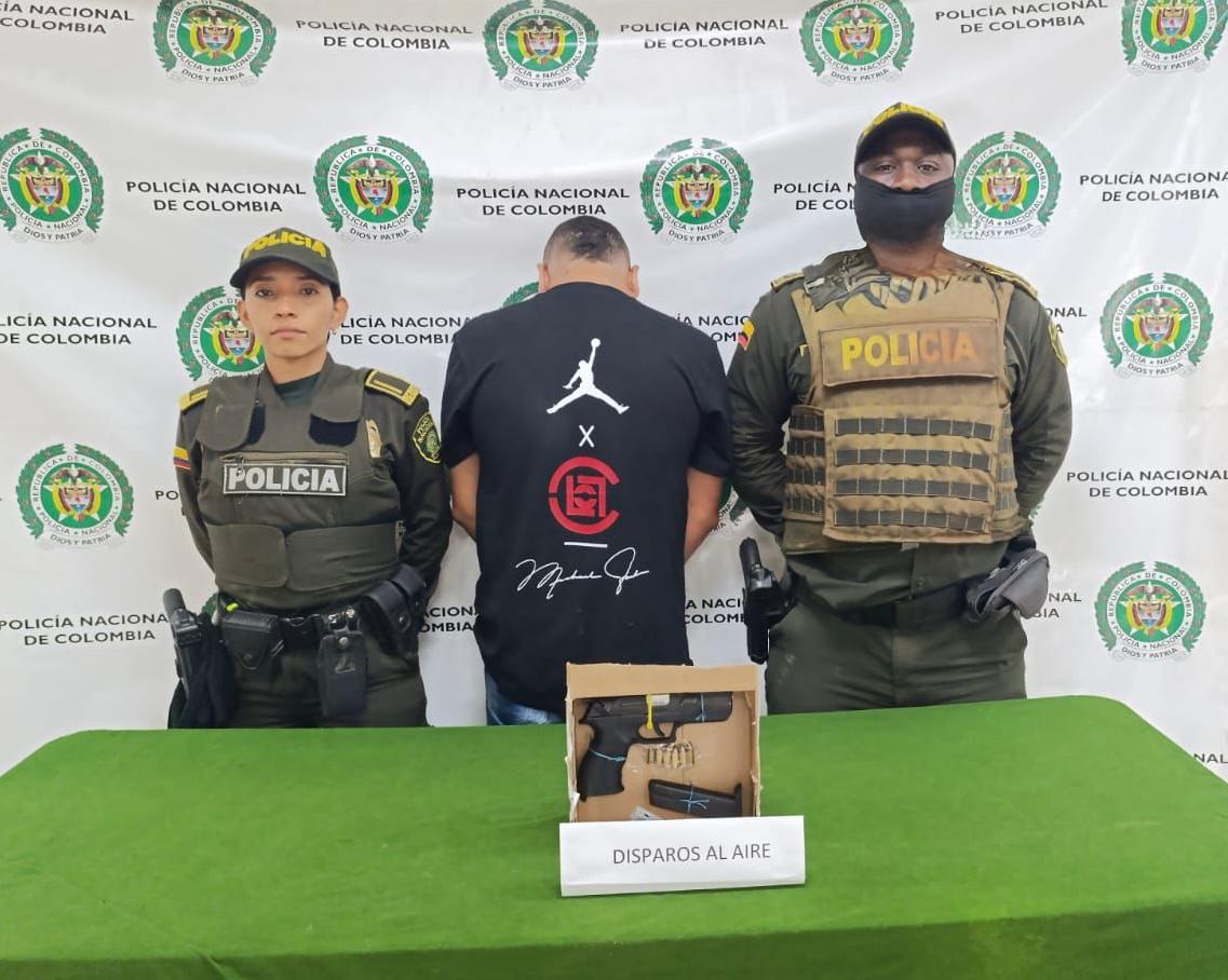 capturado hombre armado