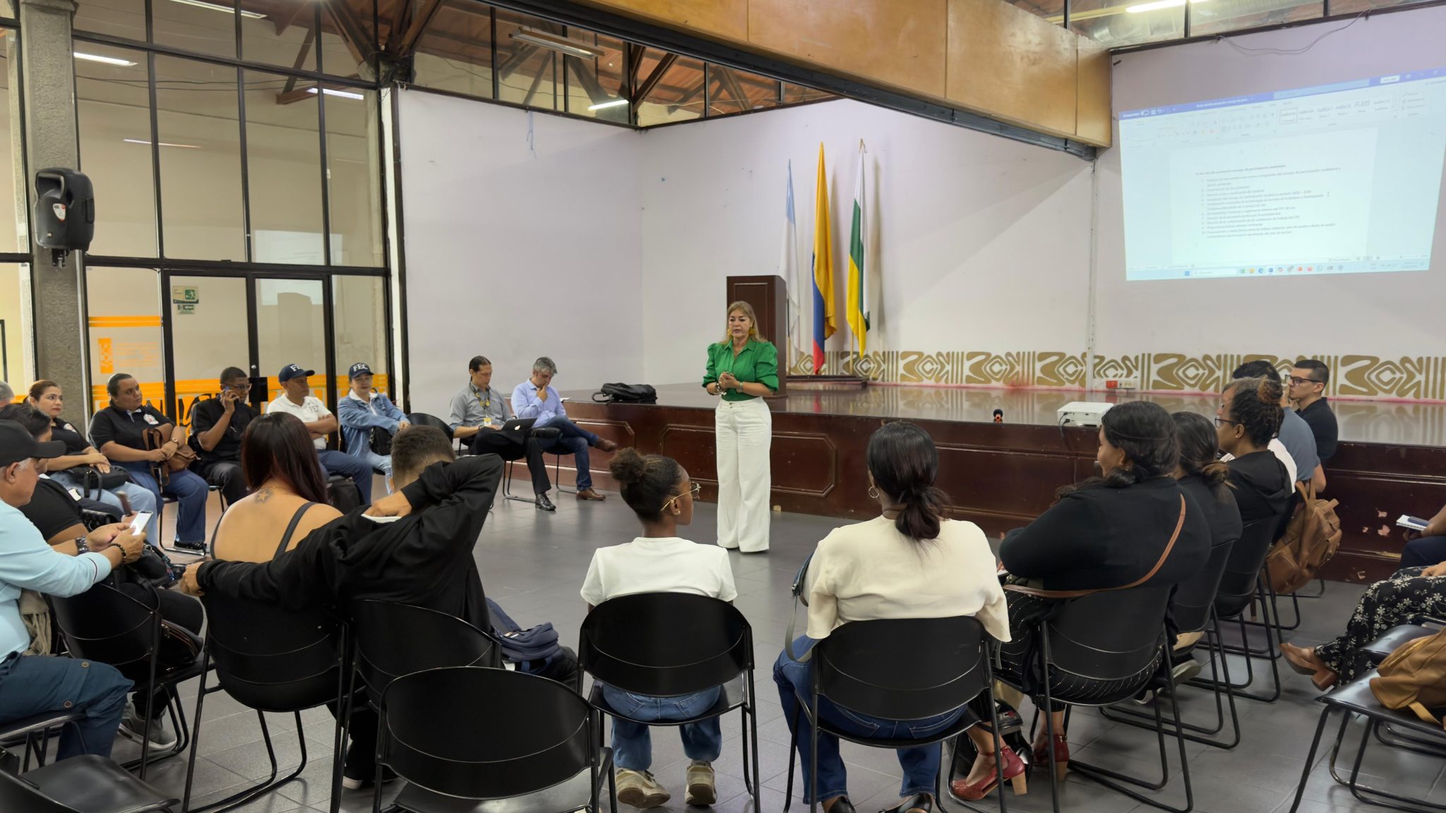 reunión secretaria de particpación con consejo de participación