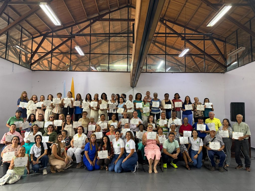 Palmira certifica nuevos gestores comunitarios en salud mental de la población adulto mayor y supera metas del Plan de Desarrollo